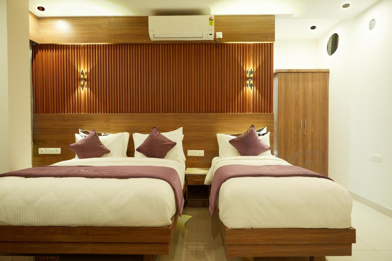 Vovo Premier Hotel 벵갈루루 외부 사진