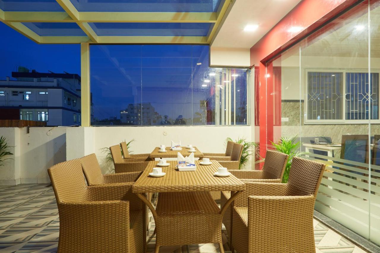 Vovo Premier Hotel 벵갈루루 외부 사진