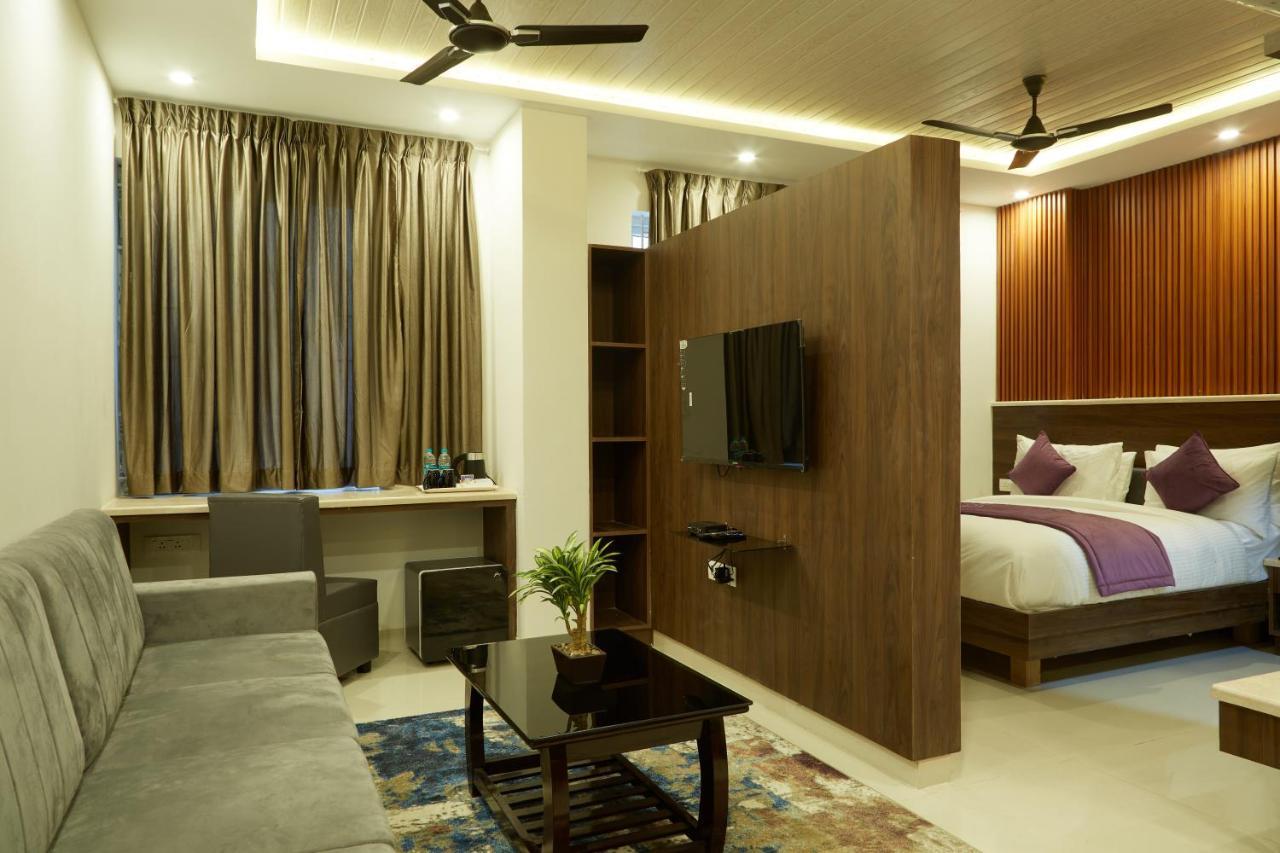 Vovo Premier Hotel 벵갈루루 외부 사진