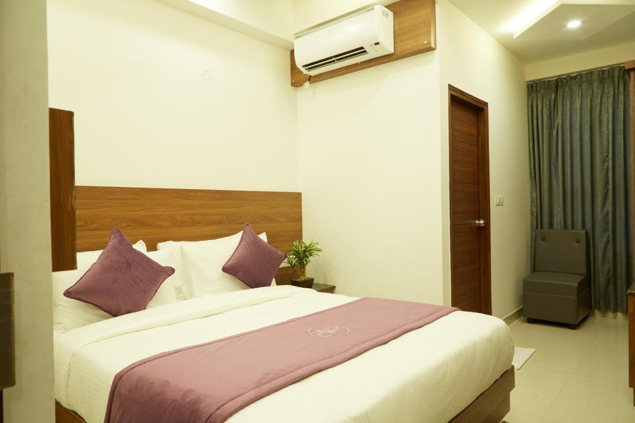 Vovo Premier Hotel 벵갈루루 외부 사진